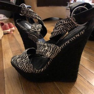 Cute wedges! Worn once only!